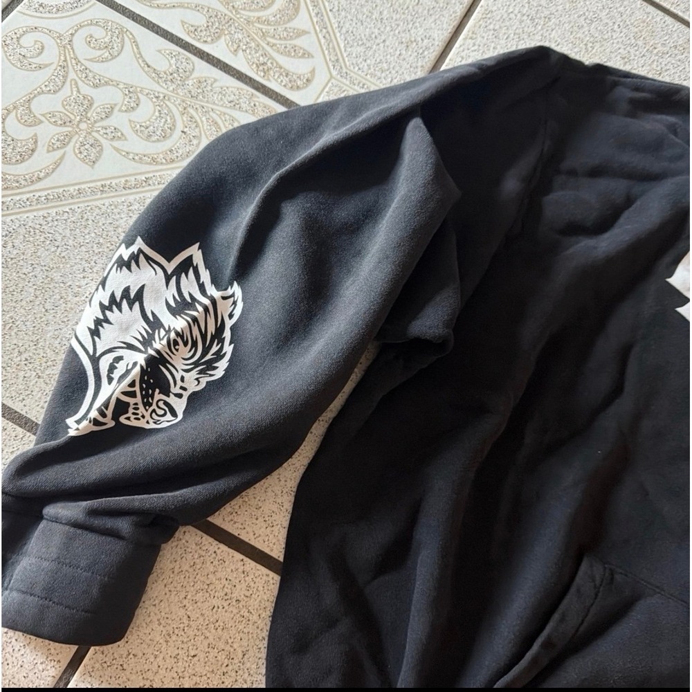 Darc Sport LA Wolf Chambers Zip Hoodie Black Full Zip Jacket Men's Medium NWT - Picture 2 of 8